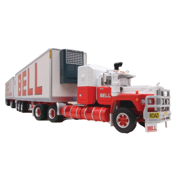 1:64 scale Mack Bell Freight Road Train