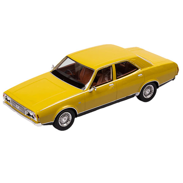 1:18 scale Leyland P76 Super Bold as Brass