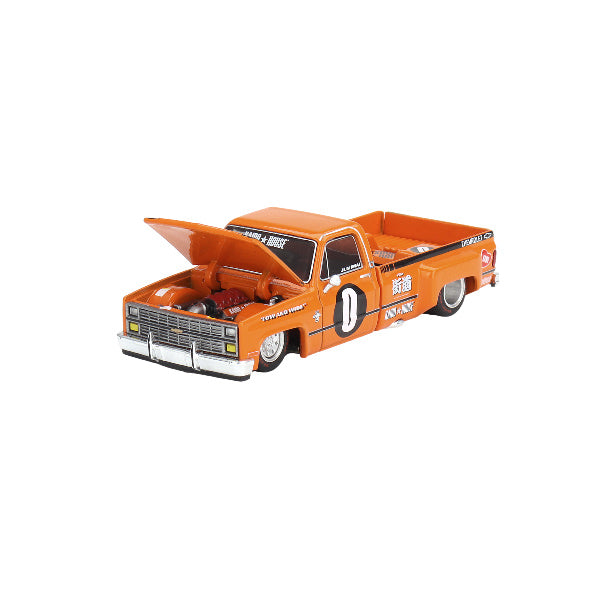 1:64 scale Chevrolet Silverado Dually KAIDO WORKS V2