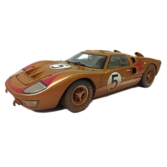 1:18 scale Ronnie Bucknum and Dick Hutcherson #5 Ford GT40 1966 Le Mans Dirty Version