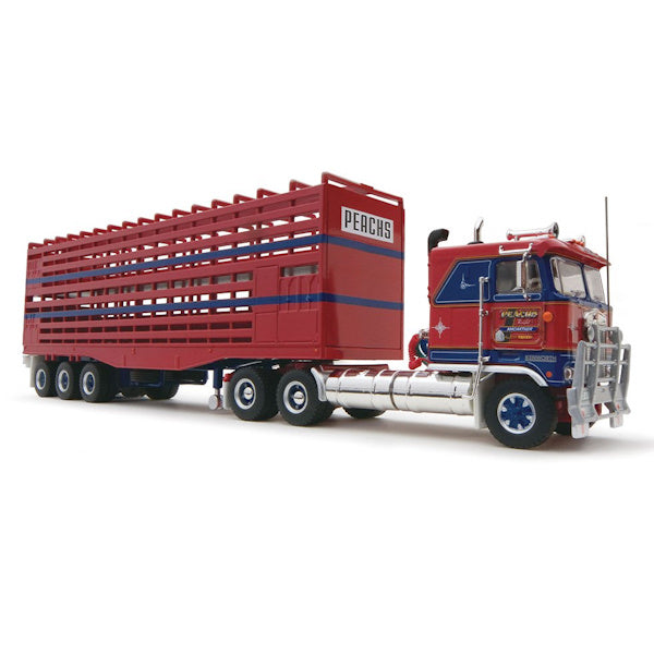 1:64 scale Kenworth Peachs Livestock Semi