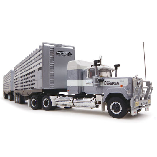 1:64 scale Mack Livestock Road Train HWR 10th Anniversary