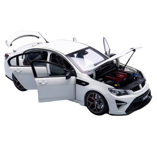 1:18 scale HSV Gen-F2 GTSR 2017 Heron White