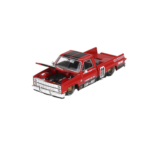 1:64 scale Chevrolet Silverado KAIDO V1