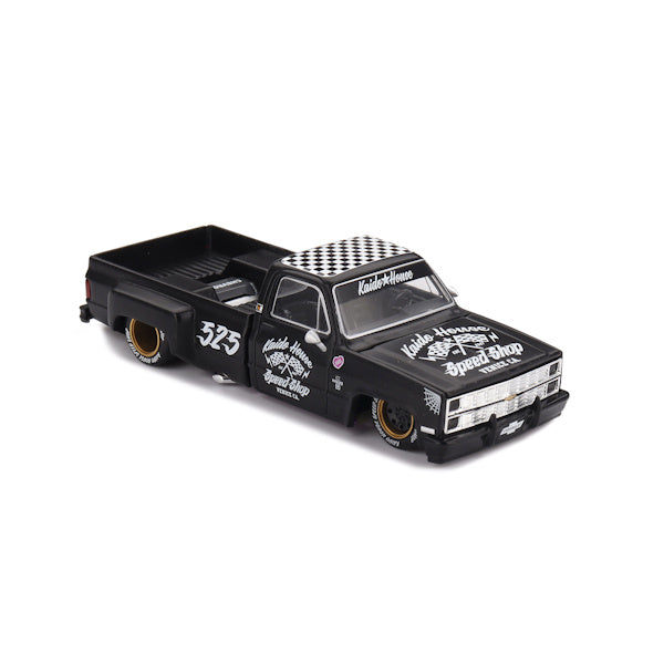 1:64 scale Chevrolet Silverado Dually Hot Rod V1