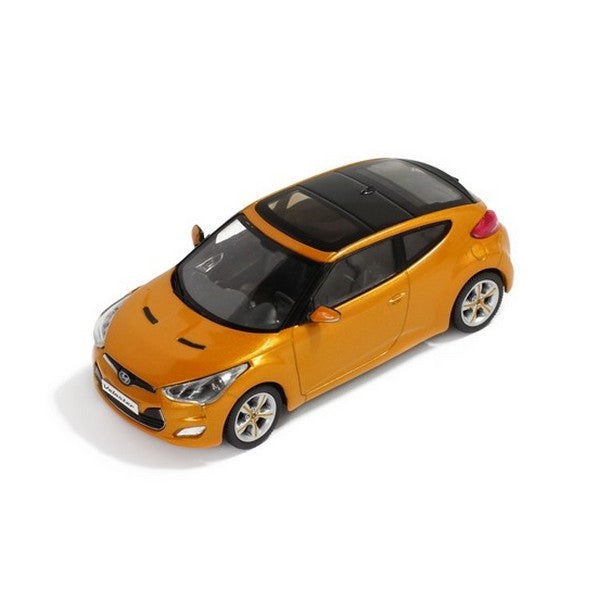 1:43 scale 2012 Hyundai Veloster in Orange